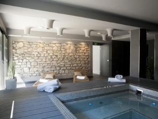 Hotel 111
