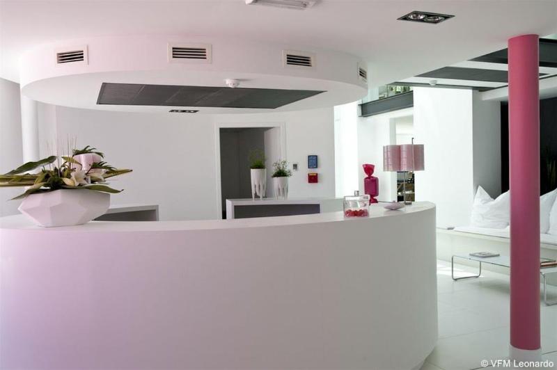 Hotel 111 5*